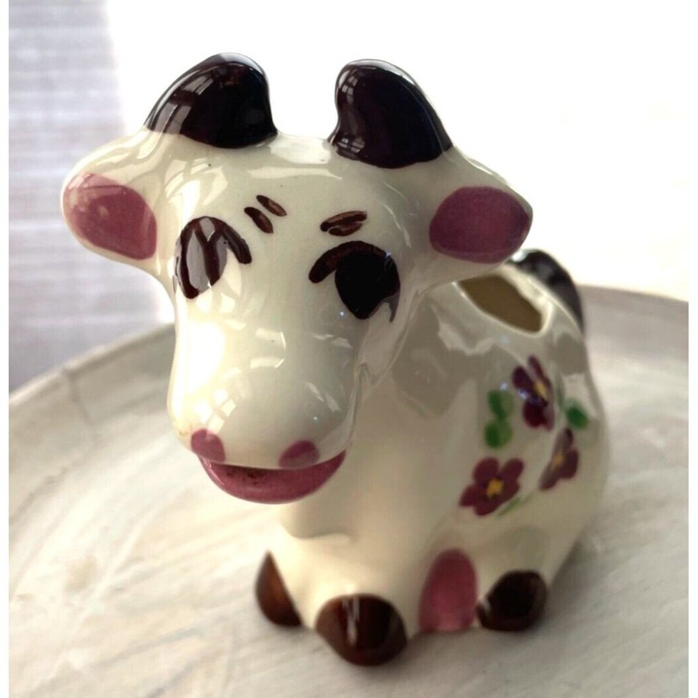 Vintage COW CREAMER Hand Painted Flowers Purple Pink ADORABLE - Picture 3 of 5